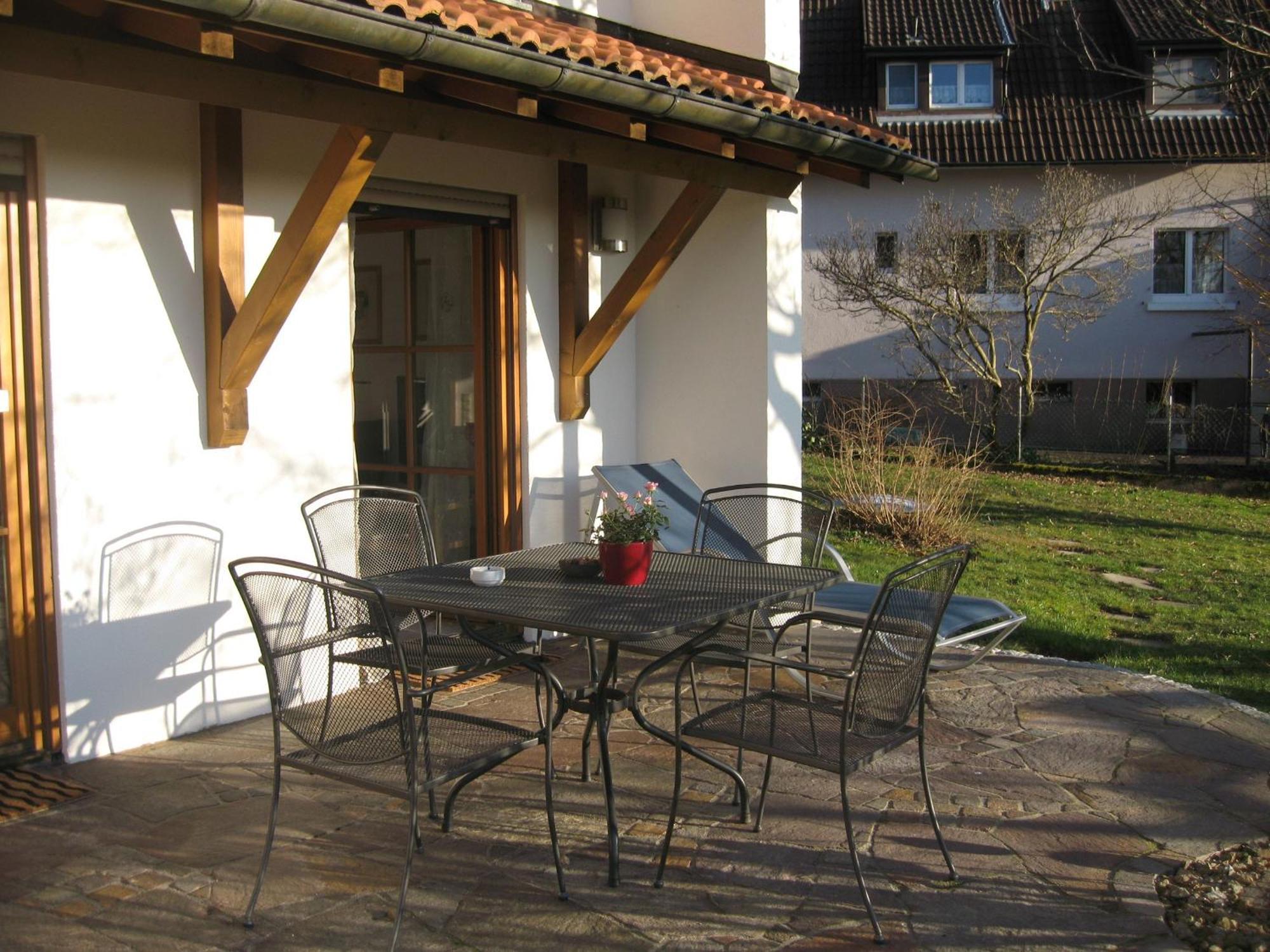 Unterm Nussbaeumle Apartamento Adelhausen Exterior foto